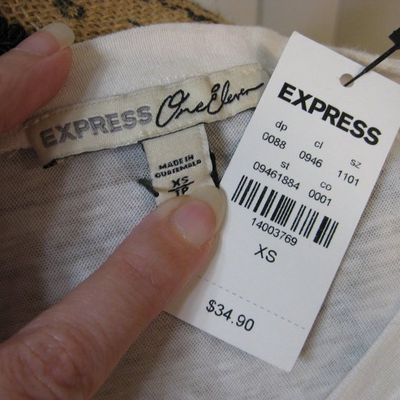 NWT Express white You Go Girl graphic t shirt top XS extra small - Picture 6 of 6